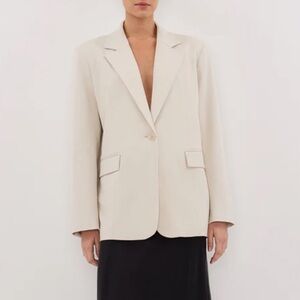 Dissh Cream Oversized Boxy Blazer
